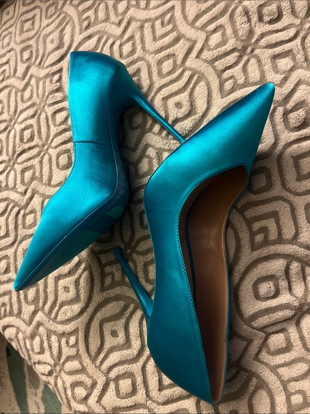 ALDO Women's Teal Pointed-Toe Satin Pumps - Picture 11 of 13